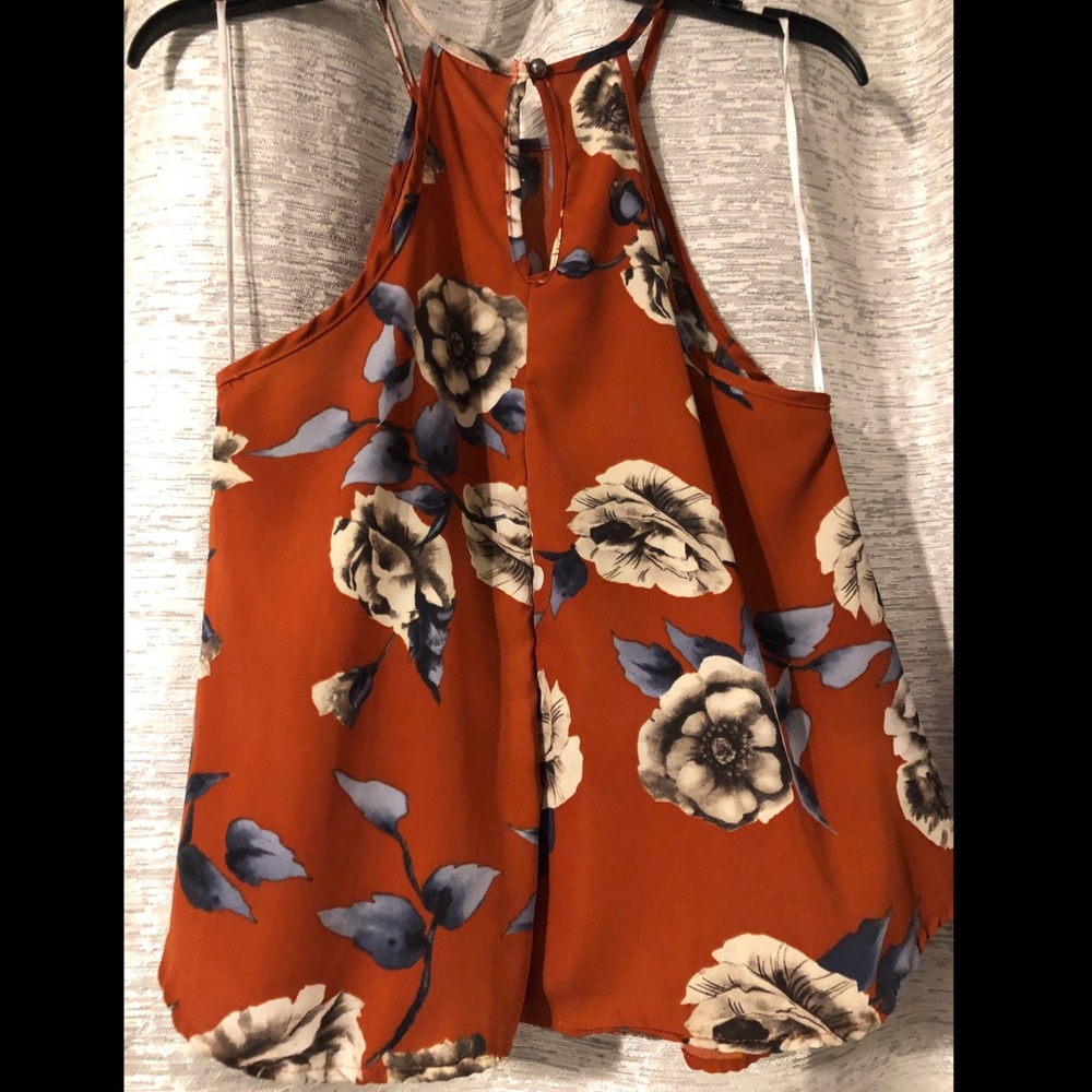 Halter top - Picture 2 of 2